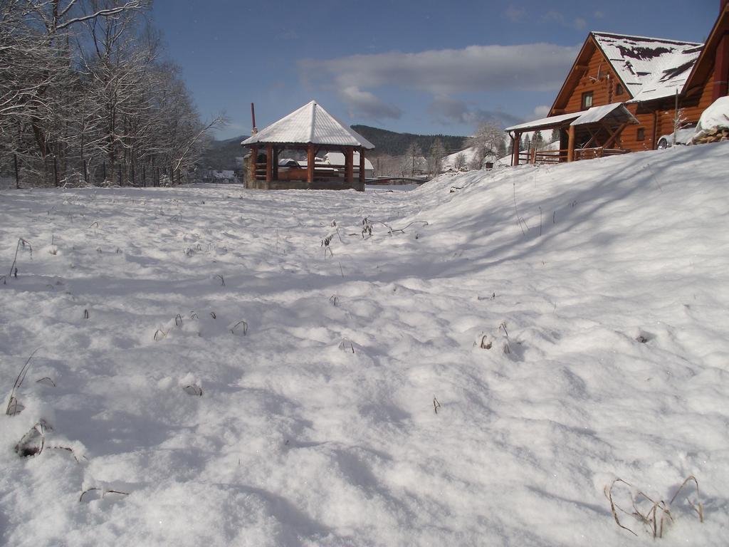 Cabana Piatra Runcului Vatra Moldovitei Luaran gambar